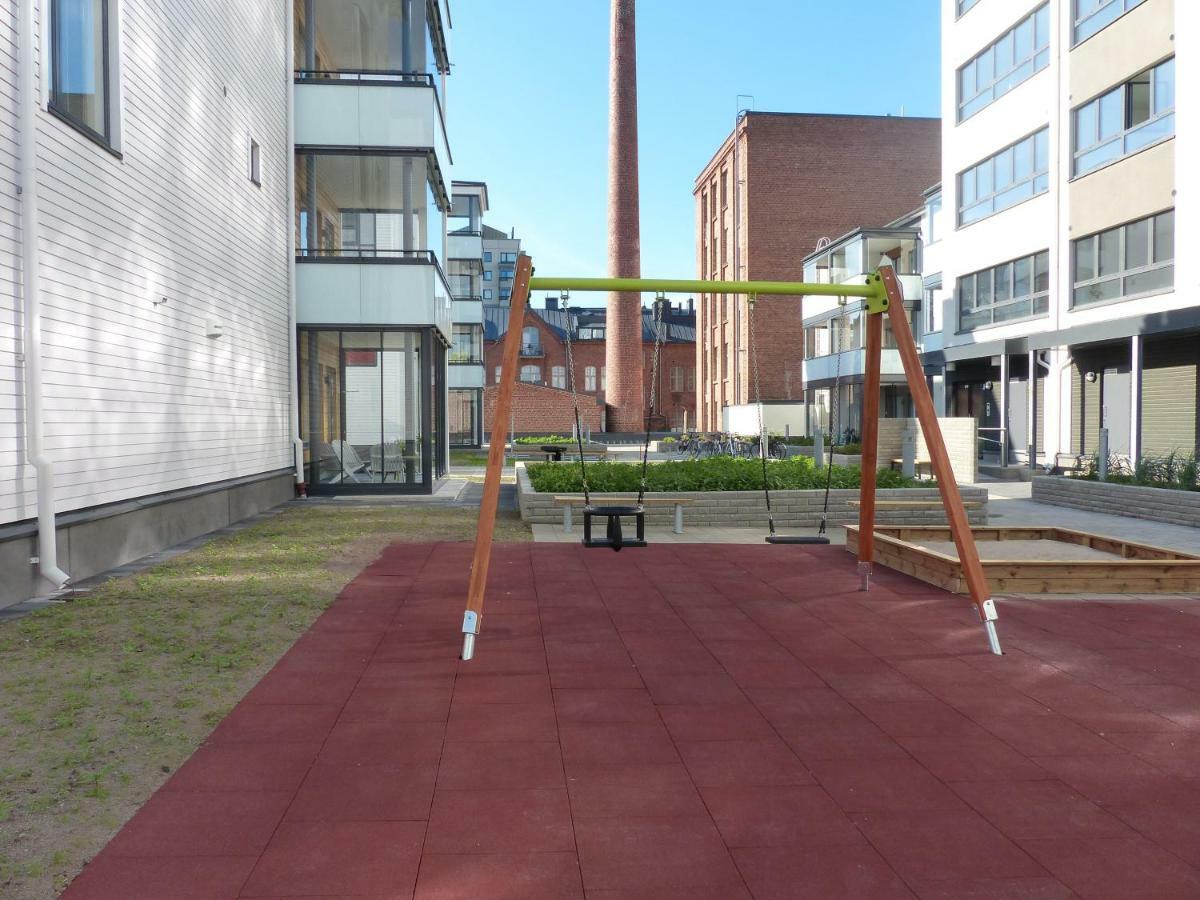 Westbay Inn Vaasa Exterior foto